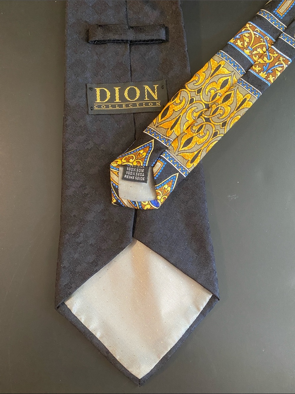 Dion Collection Italian Silk Made in Italy Tie - Picture 3 of 4